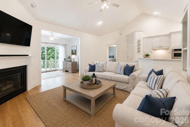 246 Canvasback Road, Mooresville, NC 28117