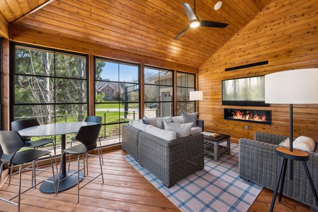 26950 Marsh Pointe Court, Shorewood, MN 55331
