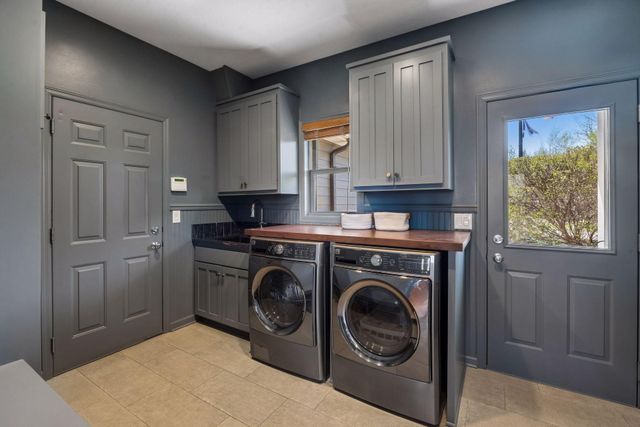 26950 Marsh Pointe Court, Shorewood, MN 55331