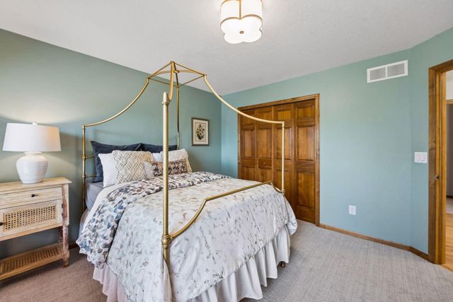 26950 Marsh Pointe Court, Shorewood, MN 55331