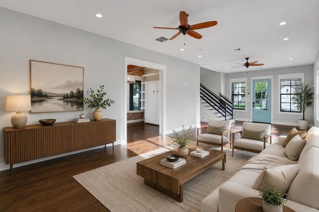 914 Robbie Street, Houston, TX 77009