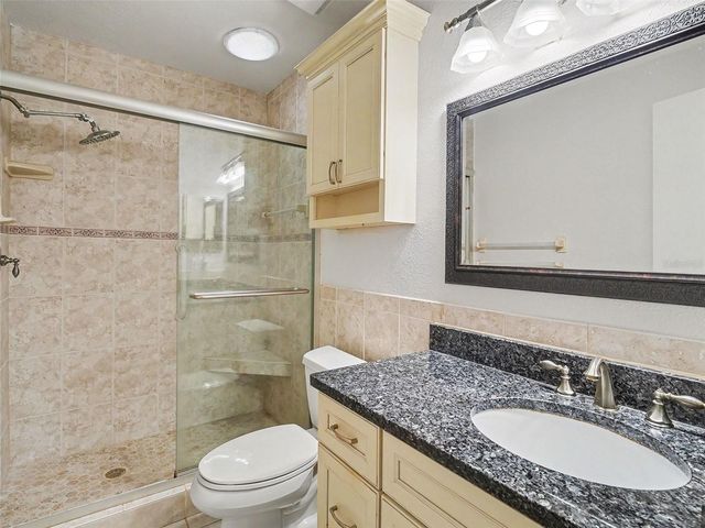1513 NEW BEDFORD DRIVE, Sun City Center, FL 33573