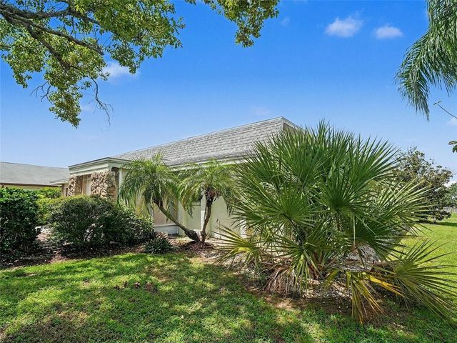 1513 NEW BEDFORD DRIVE, Sun City Center, FL 33573