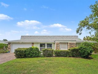 1513 NEW BEDFORD DRIVE, Sun City Center, FL 33573