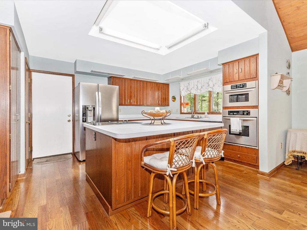 Image 12 of property listing at 10334 HARP RD, Walkersville, MD 21793