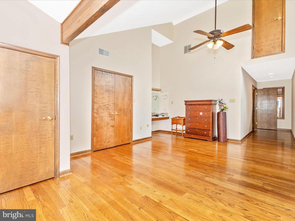 Image 20 of property listing at 10334 HARP RD, Walkersville, MD 21793