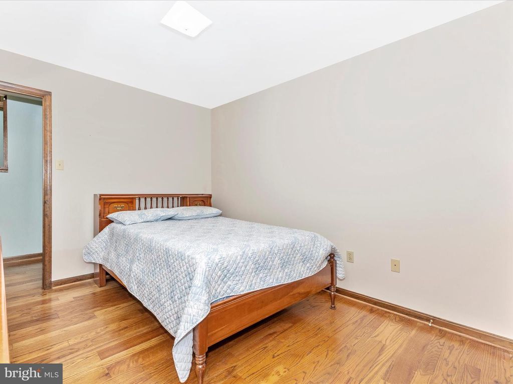 Image 26 of property listing at 10334 HARP RD, Walkersville, MD 21793