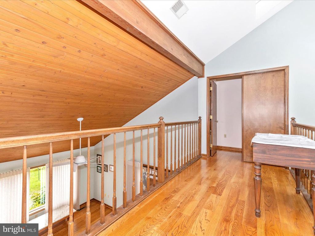 Image 37 of property listing at 10334 HARP RD, Walkersville, MD 21793