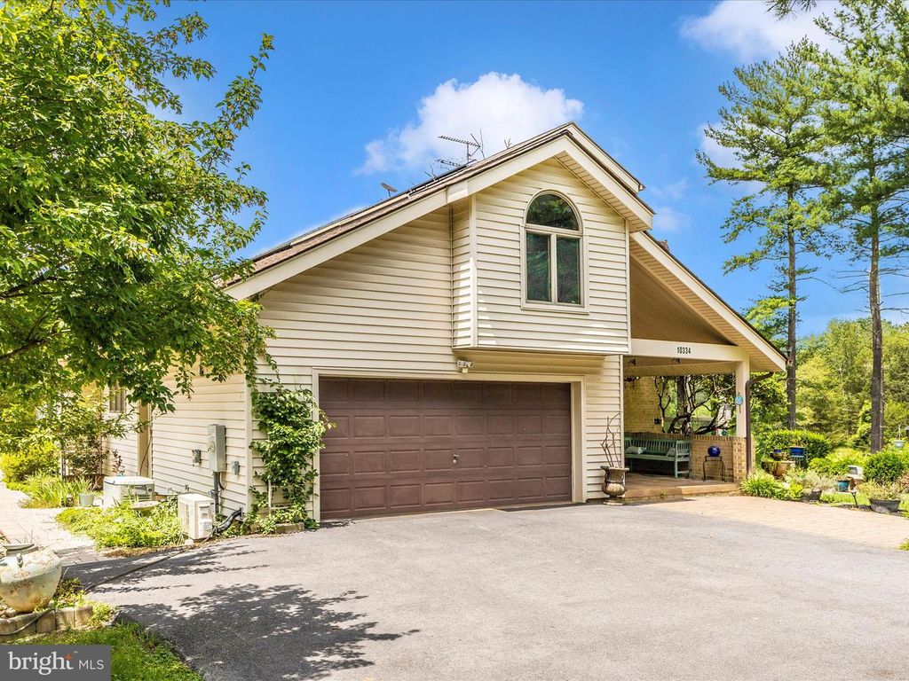 Image 50 of property listing at 10334 HARP RD, Walkersville, MD 21793