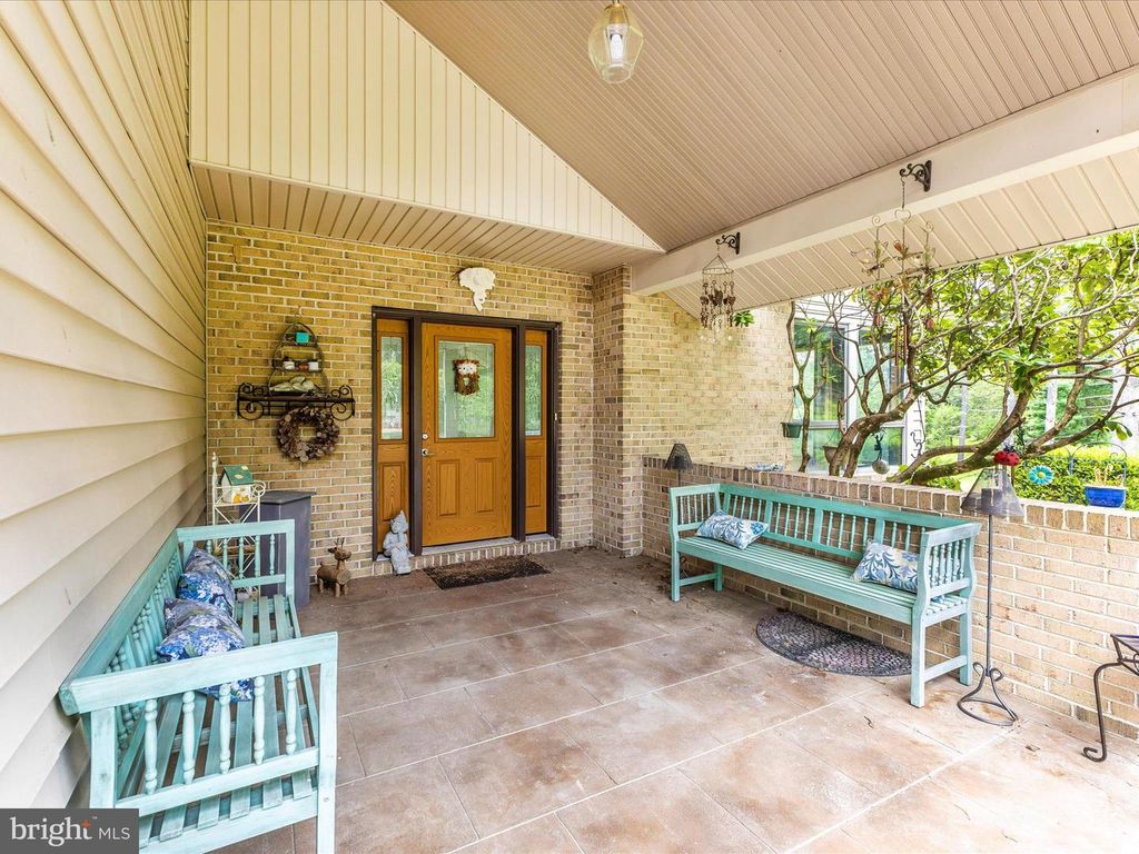 Image 51 of property listing at 10334 HARP RD, Walkersville, MD 21793