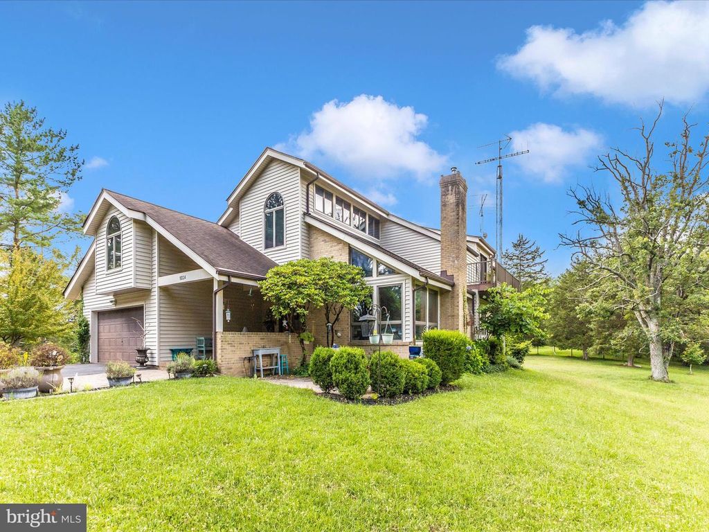 Image 53 of property listing at 10334 HARP RD, Walkersville, MD 21793