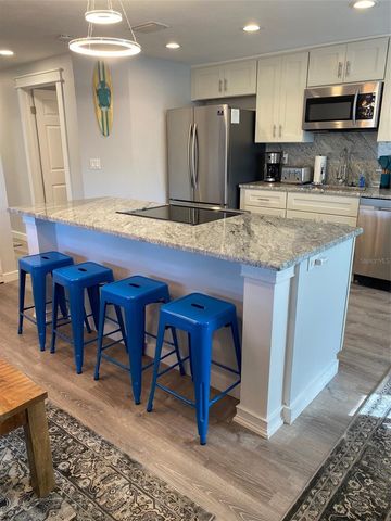 2730 49TH AVENUE W 2730, Bradenton, FL 34207