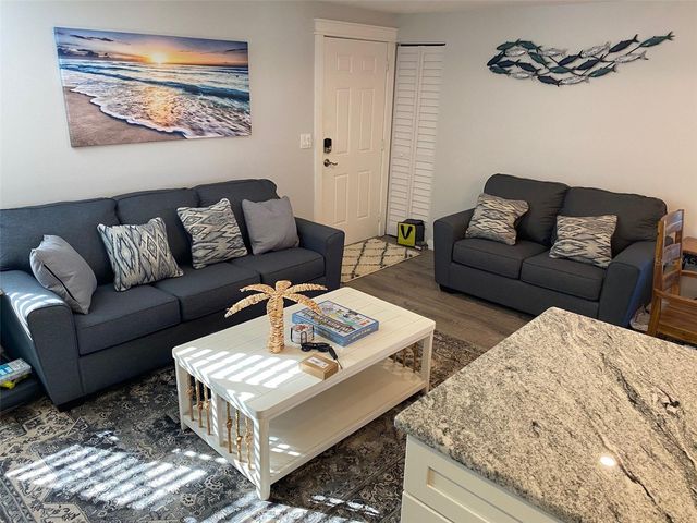 2730 49TH AVENUE W 2730, Bradenton, FL 34207