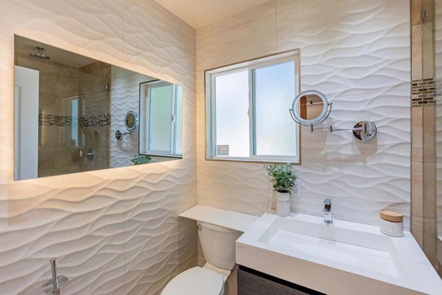 893 Madonna Way, Los Altos, CA 94024