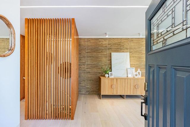 893 Madonna Way, Los Altos, CA 94024