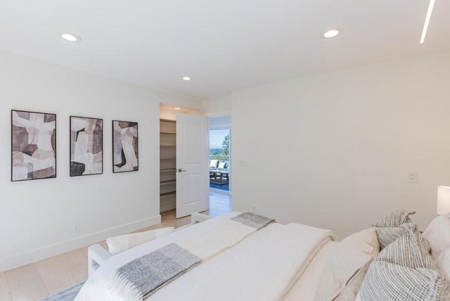 893 Madonna Way, Los Altos, CA 94024