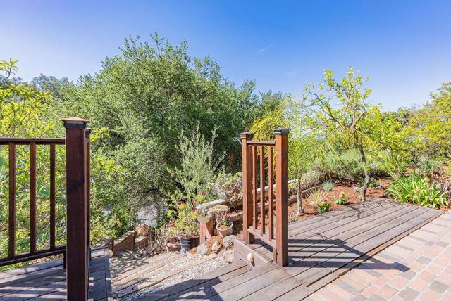 893 Madonna Way, Los Altos, CA 94024