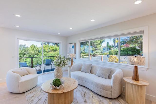 893 Madonna Way, Los Altos, CA 94024