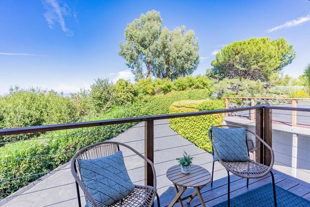 893 Madonna Way, Los Altos, CA 94024