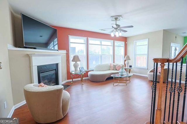 300 Hampton Place, Canton, GA 30115