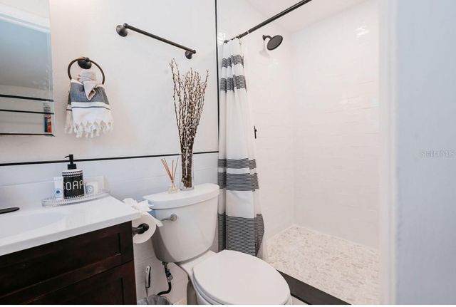 3229 W FIELDER STREET, Tampa, FL 33611