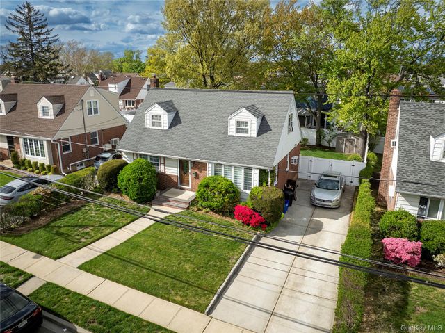 19 Sloan Drive S, Valley Stream, NY 11580