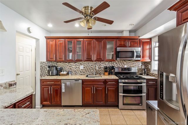 19 Sloan Drive S, Valley Stream, NY 11580
