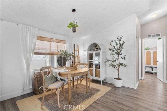 1721 E Colton Avenue 103, Redlands, CA 92374