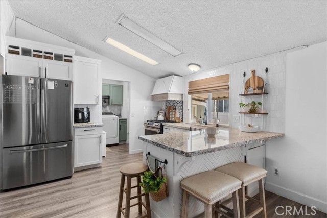 1721 E Colton Avenue 103, Redlands, CA 92374