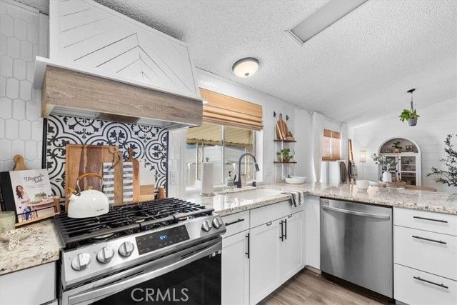 1721 E Colton Avenue 103, Redlands, CA 92374