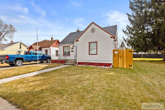 137 W 13th Street, Idaho Falls, ID 83402