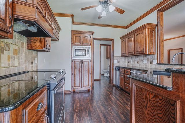 125 SW 69th Court, Oklahoma City, OK 73139