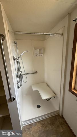 121 PHEASANT RIDGE CIR, Lancaster, PA 17603