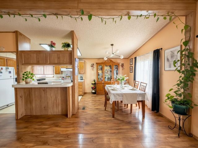 818 Carol Rae, Medford, OR 97501