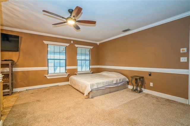 7084 Bartosch, Robstown, TX 78380