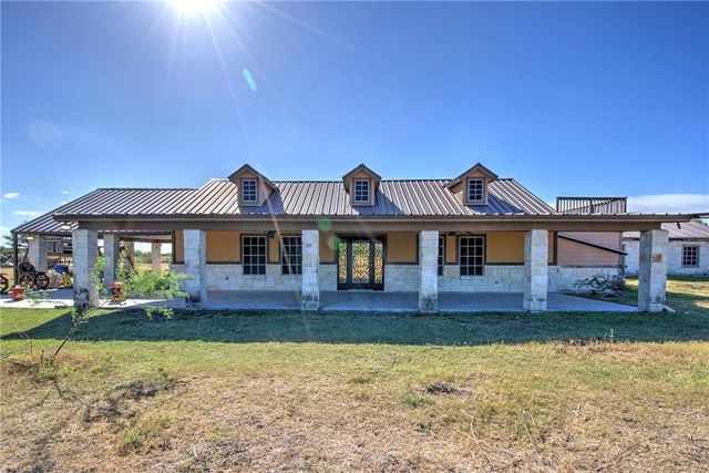 7084 Bartosch, Robstown, TX 78380