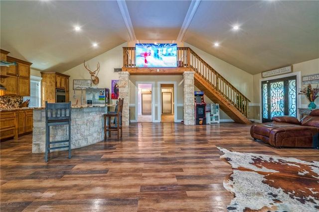 7084 Bartosch, Robstown, TX 78380