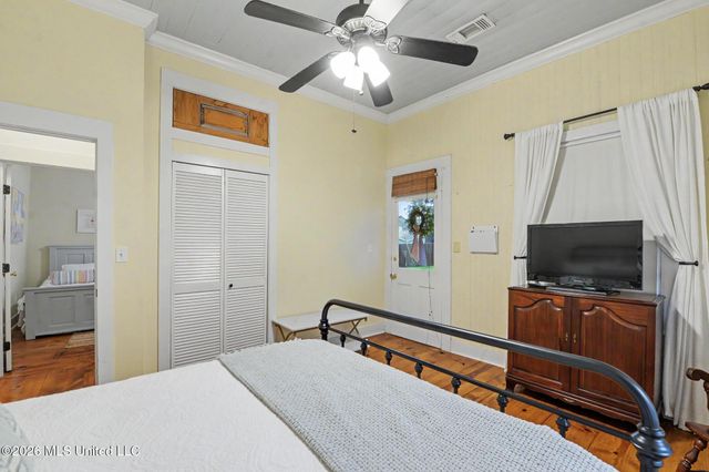 303 State Street, Bay Saint Louis, MS 39520