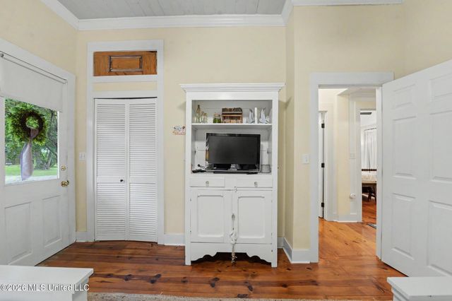 303 State Street, Bay Saint Louis, MS 39520