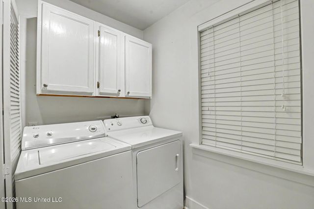 303 State Street, Bay Saint Louis, MS 39520