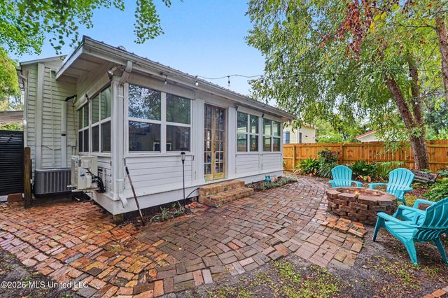 303 State Street, Bay Saint Louis, MS 39520