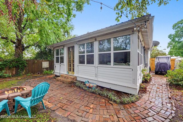 303 State Street, Bay Saint Louis, MS 39520