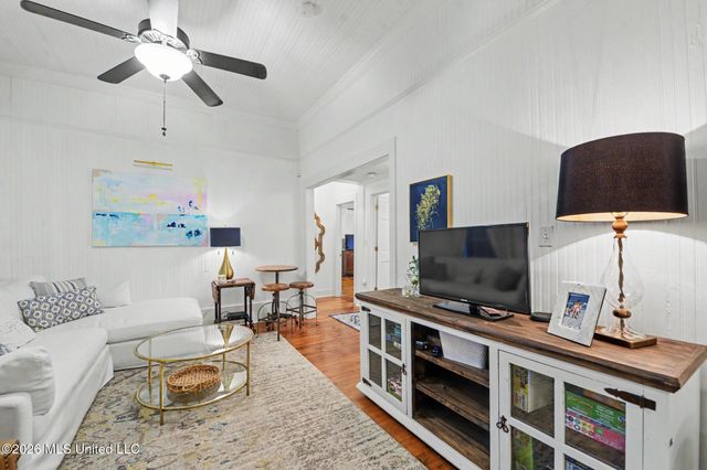 303 State Street, Bay Saint Louis, MS 39520