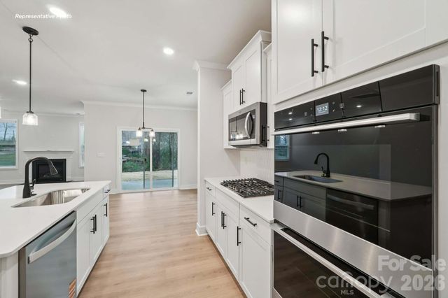 6410 Cherrybark Oak Lane, Huntersville, NC 28078