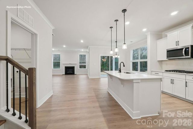 6410 Cherrybark Oak Lane, Huntersville, NC 28078