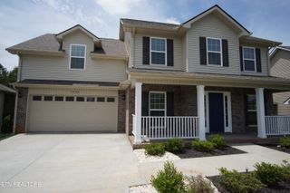 1033 Ruscello Drive, Maryville, TN 37801