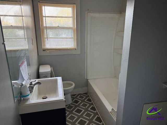 151 Edmondson Circle, Cochran, GA 31014