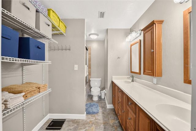 1434 SW 25TH PLACE C2, Gainesville, FL 32608