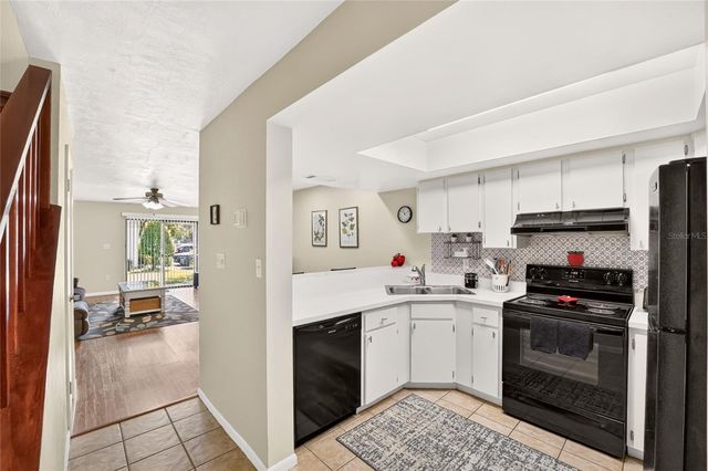 1434 SW 25TH PLACE C2, Gainesville, FL 32608