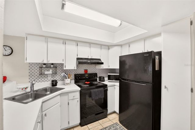 1434 SW 25TH PLACE C2, Gainesville, FL 32608
